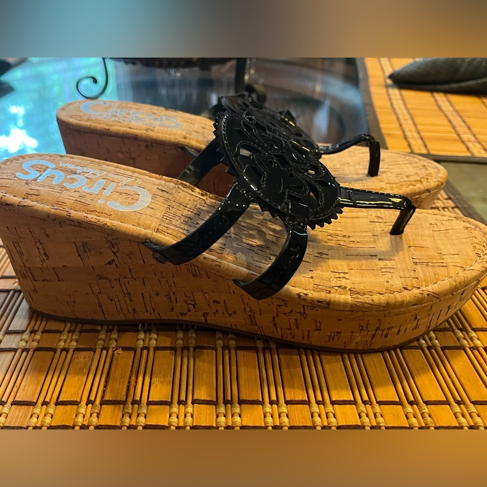 Ladies Circus by Sam Edelman Black Cork Wedge Sandals, Size 8.5, WORN ONCE! - Picture 2 of 6